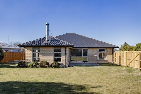 Photo of property in 1/23 Morris Road, Amberley, 7410