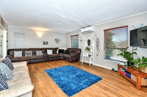 Photo of property in 24 Magnolia Avenue, Opaheke, Papakura, 2113