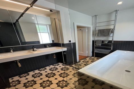 Photo of property in Inverleith Apartments, 306u3 Oriental Parade, Oriental Bay, Wellington, 6011