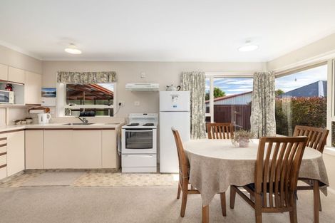 Photo of property in 44 Ariki Place, Hei Hei, Christchurch, 8042