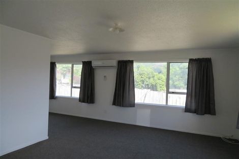 Photo of property in 103 Wilkie Crescent, Naenae, Lower Hutt, 5011