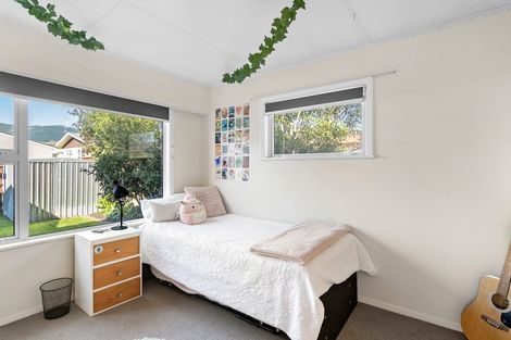 Photo of property in 18 Durham Street, Stoke, Nelson, 7011