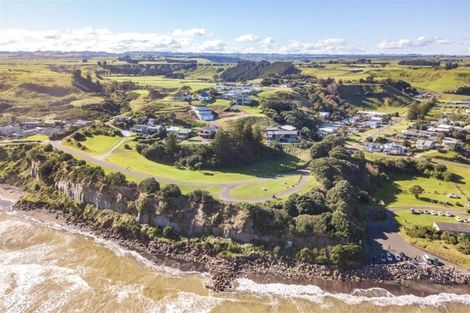 Photo of property in 4 Sunset Street, Bell Block, New Plymouth, 4312