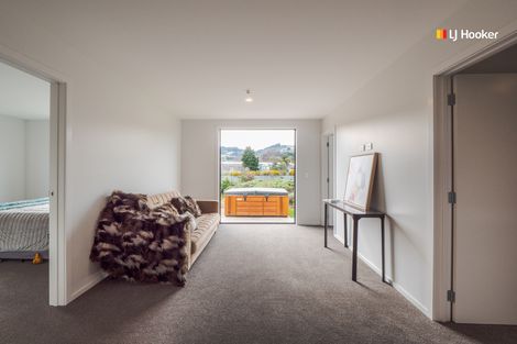 Photo of property in 27 Grandvista Drive, Green Island, Dunedin, 9018