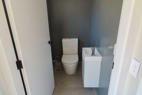 Photo of property in 5 John Reynolds Square, Hutt Central, Lower Hutt, 5010