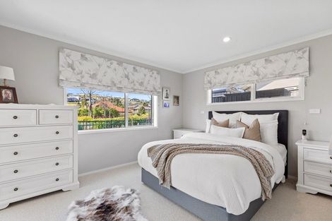 Photo of property in 39 Bridgewater Way, Pyes Pa, Tauranga, 3112