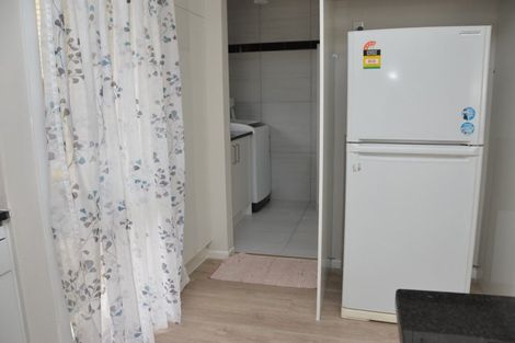 Photo of property in 26 Latham Avenue, Pakuranga, Auckland, 2010