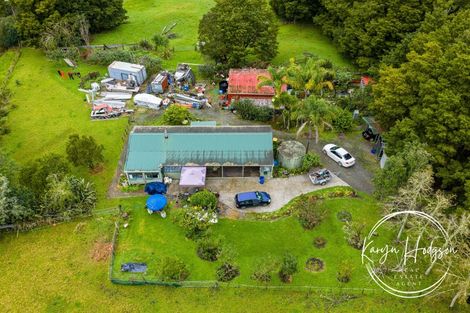 Photo of property in 14 Woodland Road, Maungaturoto, 0588