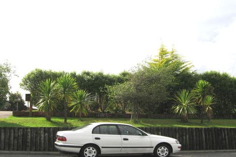 Photo of property in 1/89 Glengarry Road, Glen Eden, Auckland, 0602