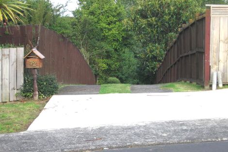 Photo of property in 72 Fitzwater Place, Henderson, Auckland, 0612