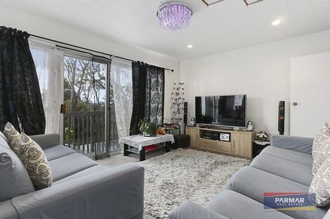 Photo of property in 64 Reynella Drive, Massey, Auckland, 0614