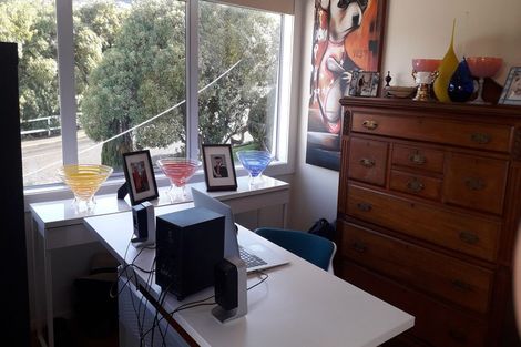 Photo of property in 9 Swansea Street, Khandallah, Wellington, 6035