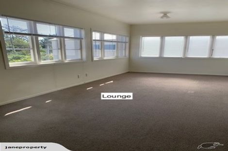 Photo of property in 12 Hugh Brown Drive, New Lynn, Auckland, 0600