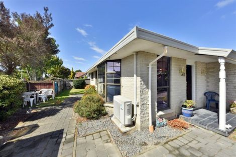 Photo of property in 37 Karnak Crescent, Russley, Christchurch, 8042