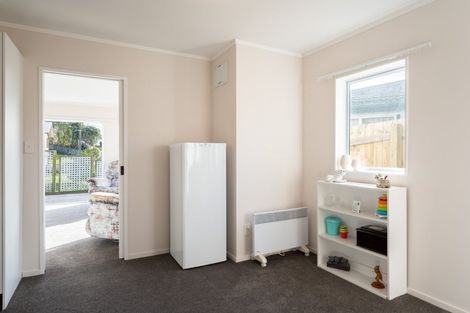 Photo of property in 63 Pikarere Street, Titahi Bay, Porirua, 5022