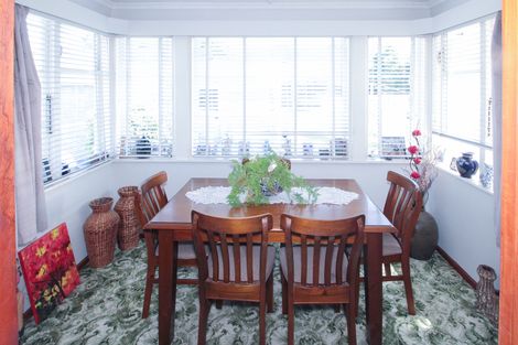 Photo of property in 4 Robertson Street, Oamaru North, Oamaru, 9400