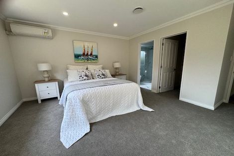 Photo of property in 34 Franshell Crescent, East Tamaki, Auckland, 2013