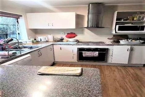 Photo of property in 2/275 Waterloo Road, Waterloo, Lower Hutt, 5011