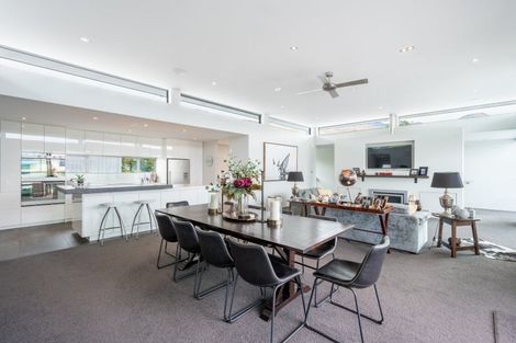 Photo of property in 15 Faulks Terrace, Wanaka, 9305