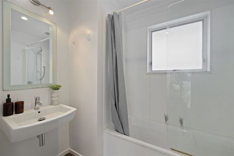 Photo of property in 478 Mairehau Road, Parklands, Christchurch, 8083