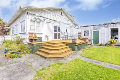 Photo of property in 11 Moeller Street, Taradale, Napier, 4112