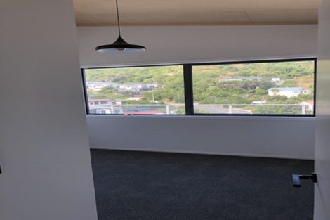Photo of property in 23 Welland Place, Island Bay, Wellington, 6023