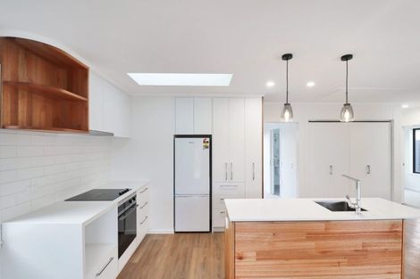 Photo of property in 23d Fraser Crescent, Elderslea, Upper Hutt, 5018