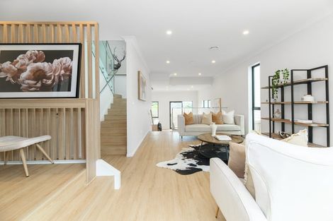 Photo of property in 11a/1 Falstone Lane, Browns Bay, Auckland, 0630