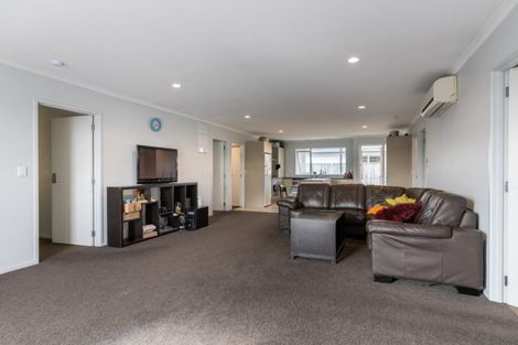 Photo of property in 32 Kendall View, Stoke, Nelson, 7011