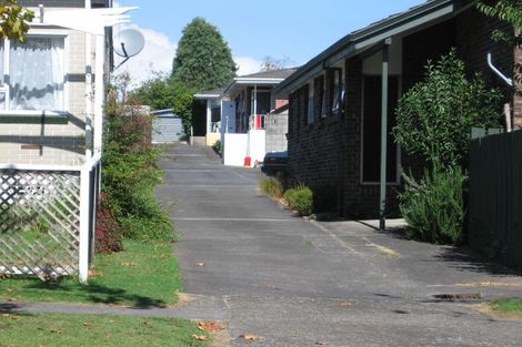 Photo of property in 56 Seabrook Avenue, New Lynn, Auckland, 0600