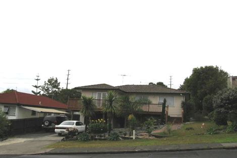 Photo of property in 25 Meadowood Drive, Unsworth Heights, Auckland, 0632
