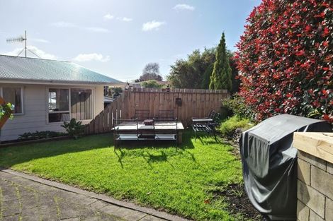 Photo of property in 1 Killarney Street, Te Puke, 3119