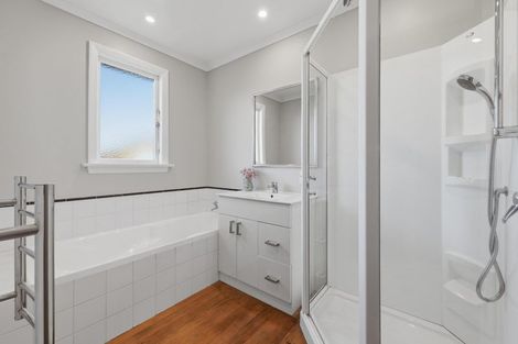 Photo of property in 165a Bay View Road, South Dunedin, Dunedin, 9012