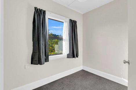 Photo of property in 5 Banks Street, Tolaga Bay, 4077