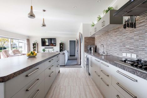 Photo of property in 130 Fermah Road, Poroporo, Whakatane, 3192