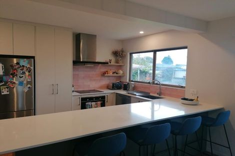Photo of property in 7b Seaspray Drive, Mount Maunganui, 3116