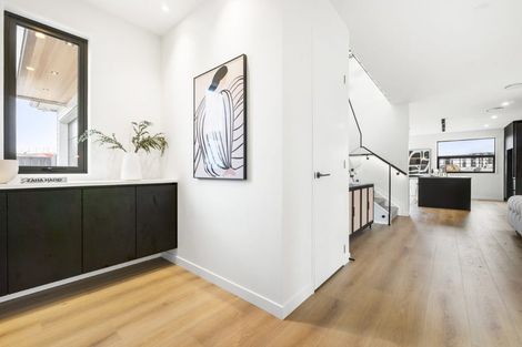 Photo of property in 29 Streamview Way, Long Bay, Auckland, 0630