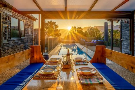 Photo of property in 102 Tokongawa Drive, Kaiteriteri, Motueka, 7197