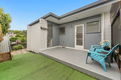 Photo of property in 1/42 Bentley Avenue, Glenfield, Auckland, 0629
