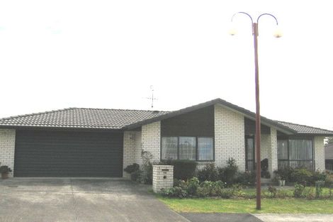 Photo of property in 14 Jubaea Place, Henderson, Auckland, 0610