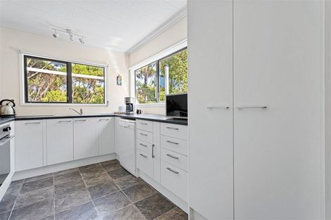 Photo of property in 13 Scoresby Street, Opua, 0200