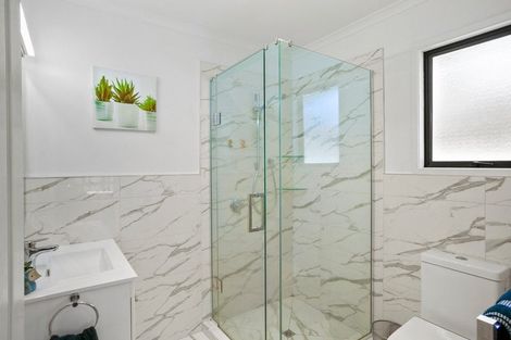 Photo of property in 20 Thames Street, Welbourn, New Plymouth, 4310