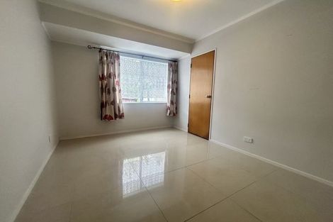 Photo of property in 3/25 Nicholas Road, Somerville, Auckland, 2014