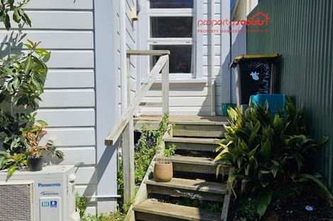 Photo of property in 99 Wallace Street, Mount Cook, Wellington, 6021