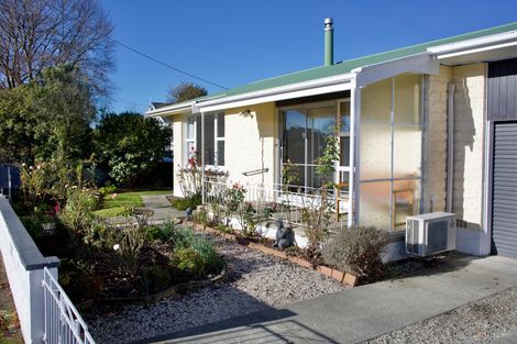 Photo of property in 2a George Street, Geraldine, 7930