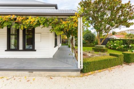 Photo of property in 6 Neville Street, Spreydon, Christchurch, 8024