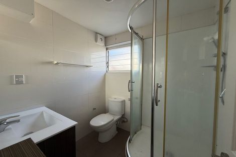 Photo of property in 92a Forrest Hill Road, Forrest Hill, Auckland, 0620