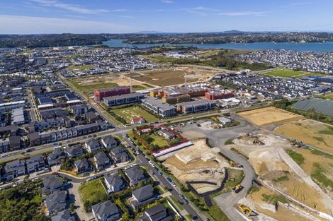 Photo of property in 2 Scott Road, Hobsonville, Auckland, 0616