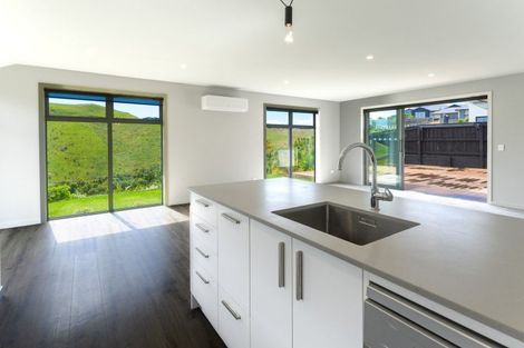 Photo of property in 36 Huntaway Close, Stoke, Nelson, 7011