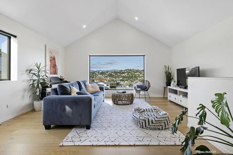 Photo of property in 14/104u Maupuia Road, Maupuia, Wellington, 6022